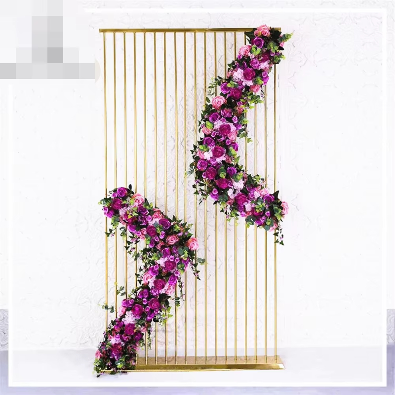 Shiny Gold Metal Frame Flower  - огляд і ціна Dessert Table Backdrop